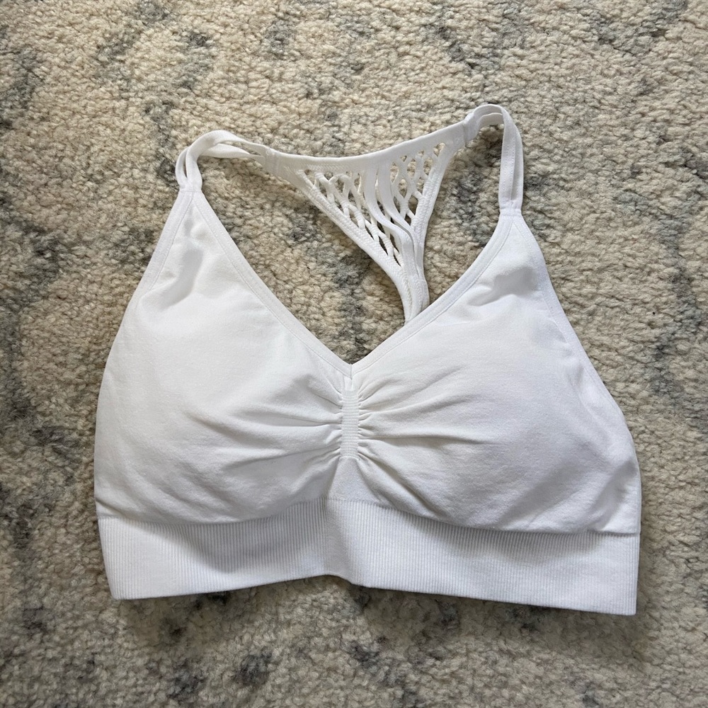 Fabletics sports bra
